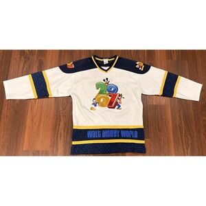 Walt Disney World 2007 Mens Medium Hockey Jersey Mickey Mouse Goofy Donald Duck